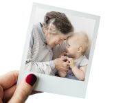 Impressão De Fotos Couchê Fosco 210g Com Verniz Uv Total Frente Modelo Polaroid (100x75mm)