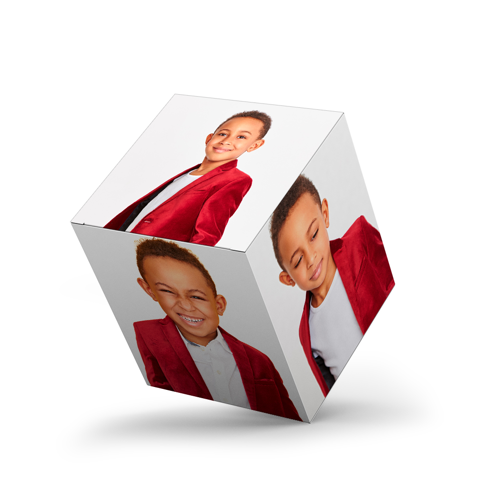 Foto Cubo Couchê 250g Sem Laminação E Sem Verniz (300x300mm)